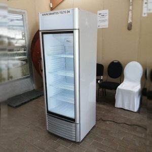 Køleskab med glaslåge